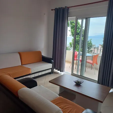 Roel Apartment *